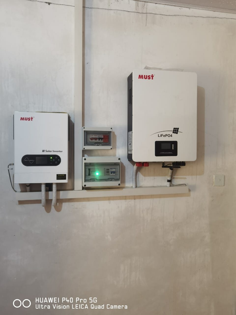 Solar inverter and lithium battery installed by Royal Current Electrical